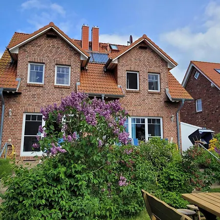 Haus Vierjahreszeiten 2 * Timmendorf